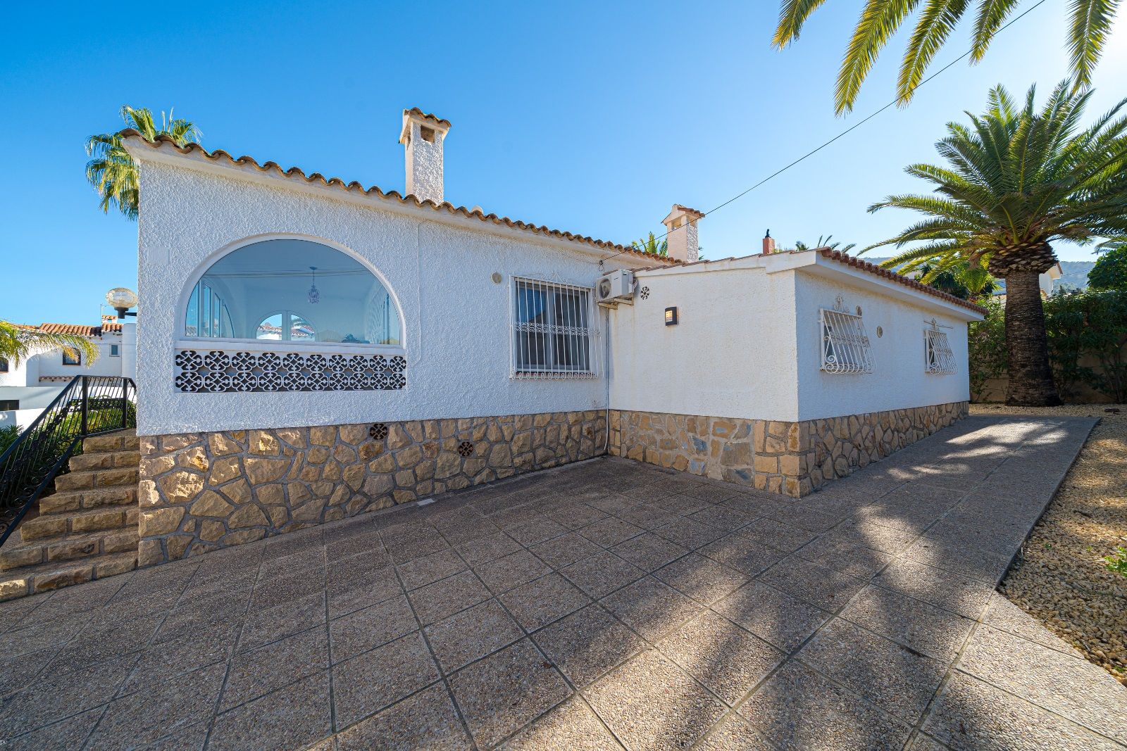Detached villa for sale in El Albir, Alicante