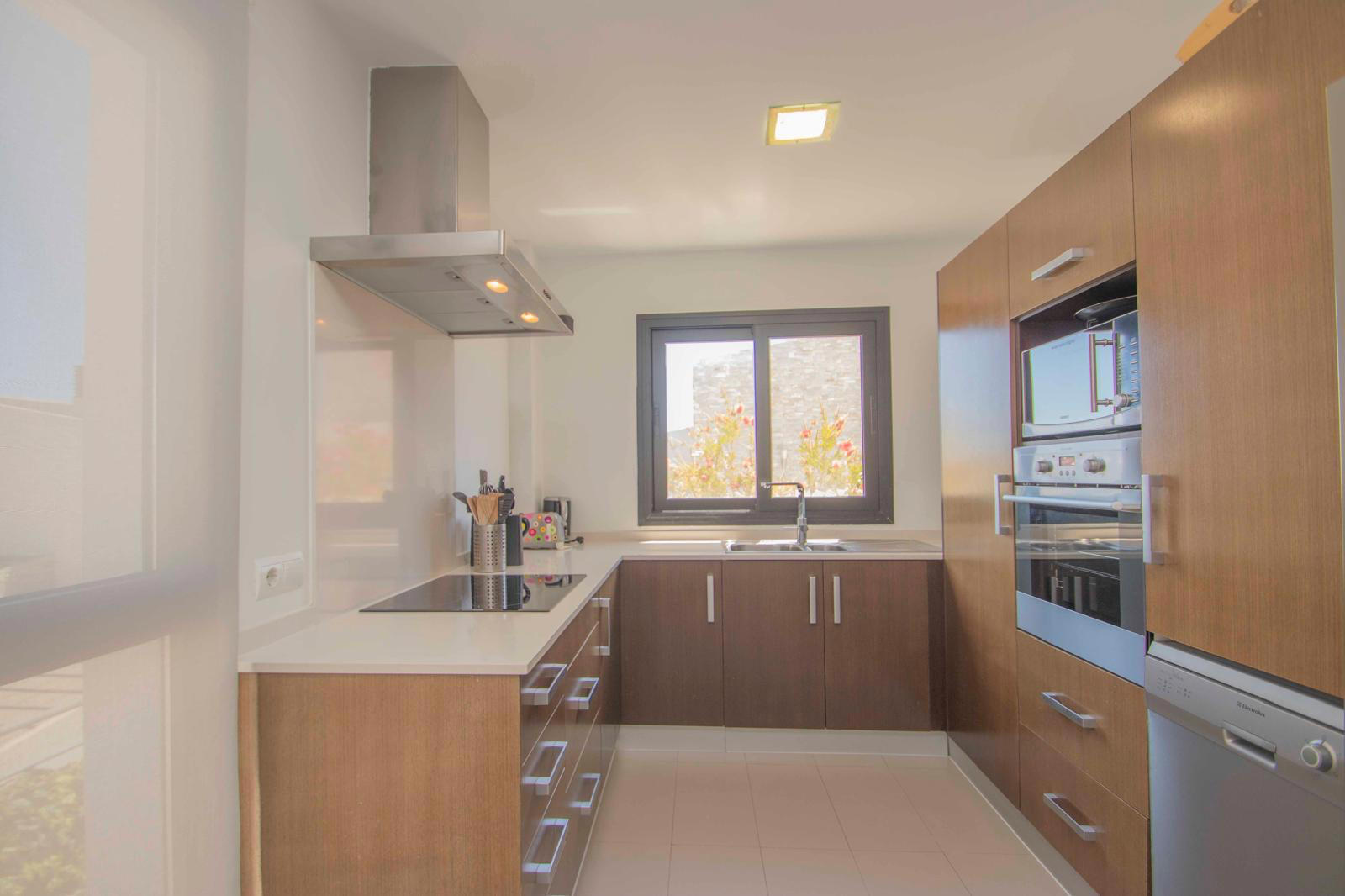 Detached villa for sale in Polop, Alicante