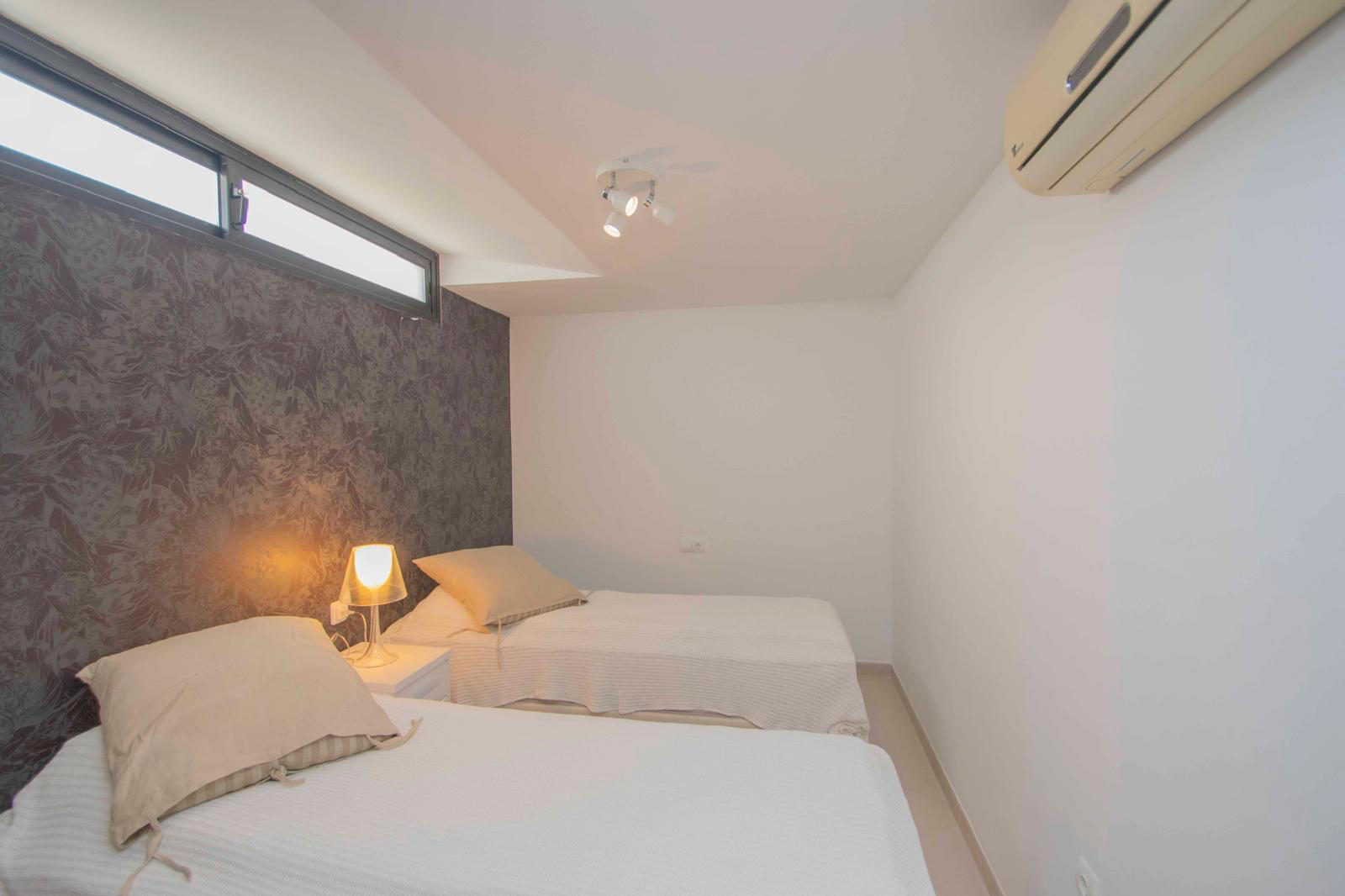 Detached villa for sale in Polop, Alicante