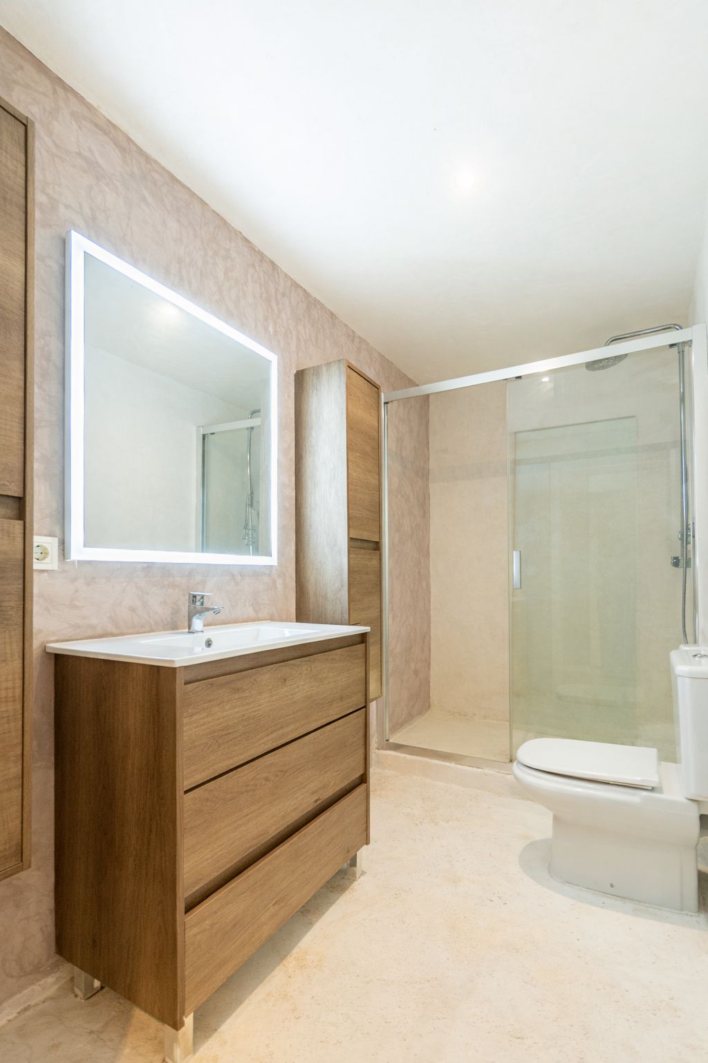 Bright apartment in Albir