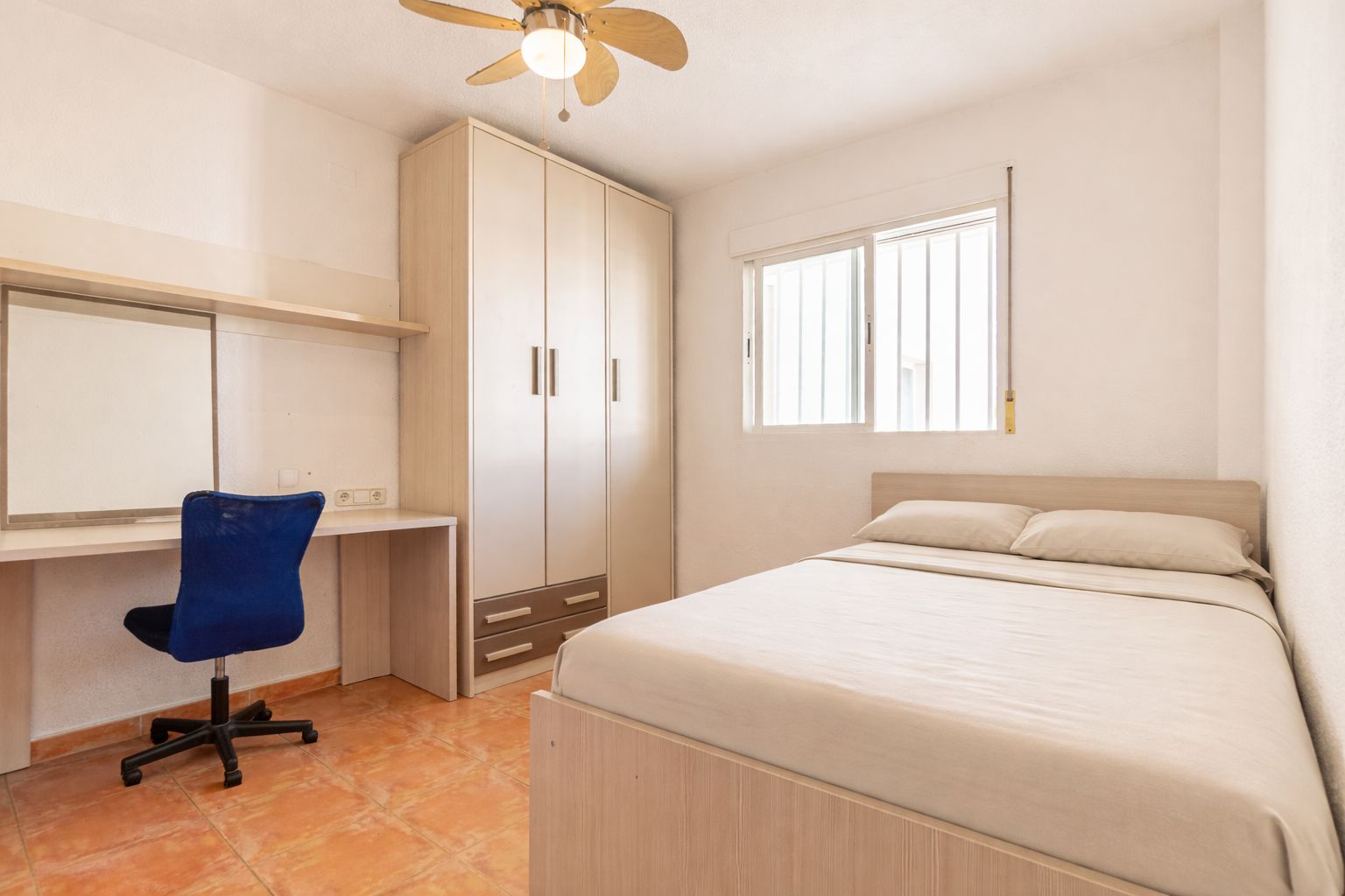 Bright apartment in Albir