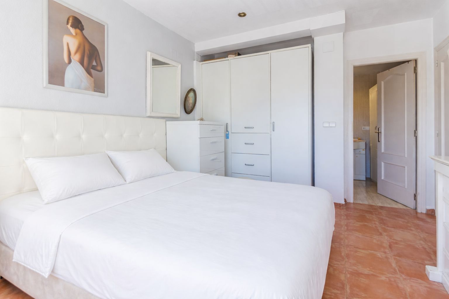 Bright apartment in Albir