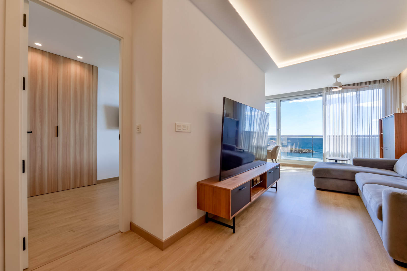 Exclusive frontline duplex in Mascarat