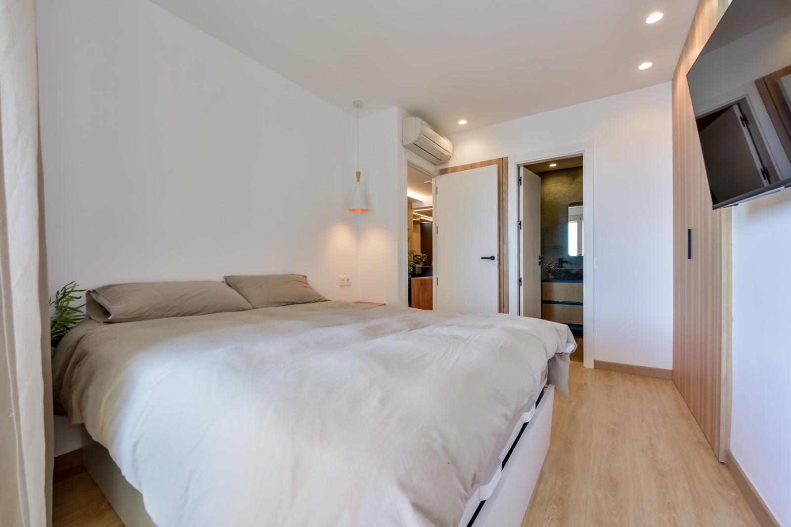 Exclusive frontline duplex in Mascarat