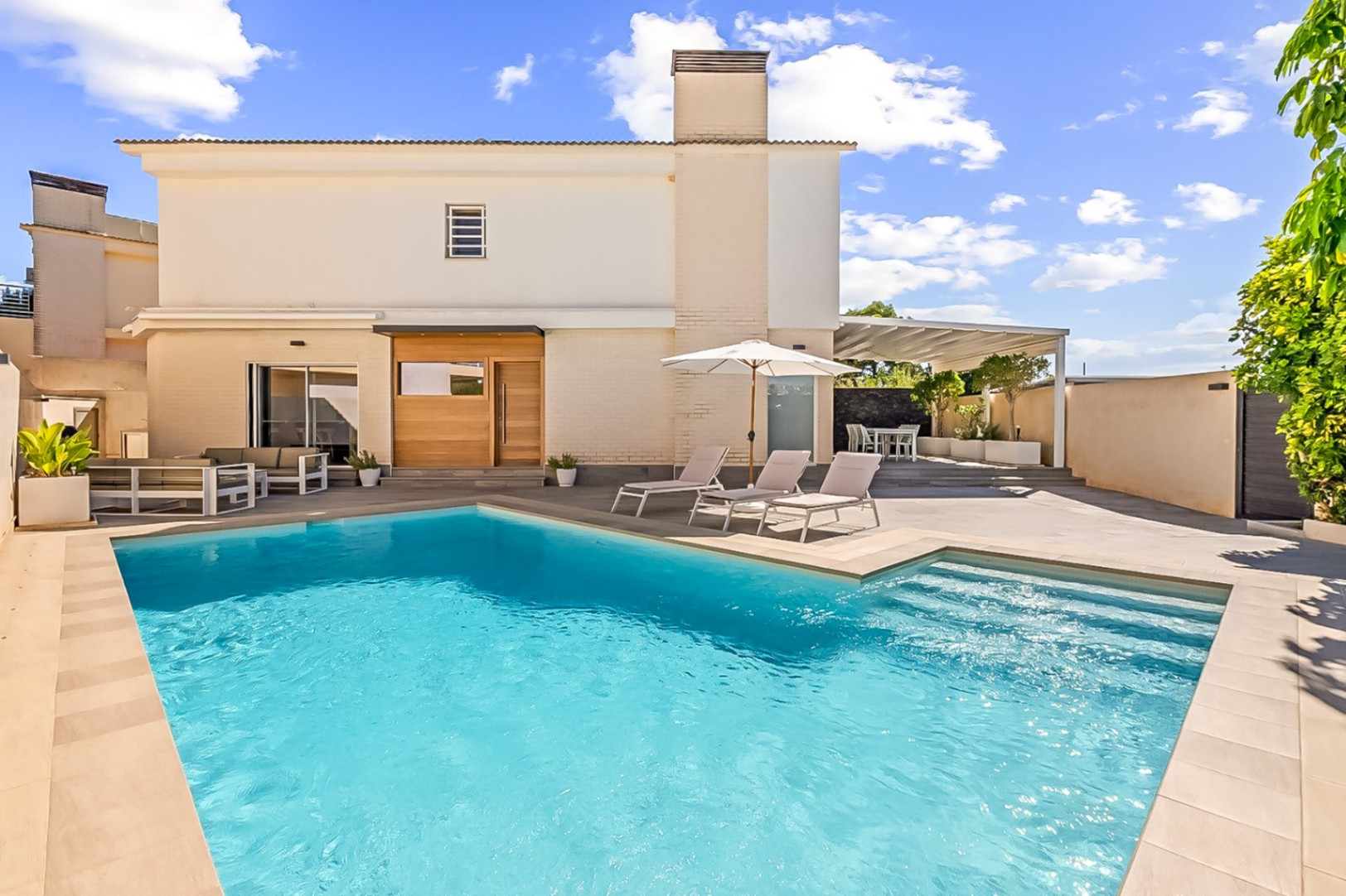 Semi-Detached Villa for Sale in Alfaz del Pi