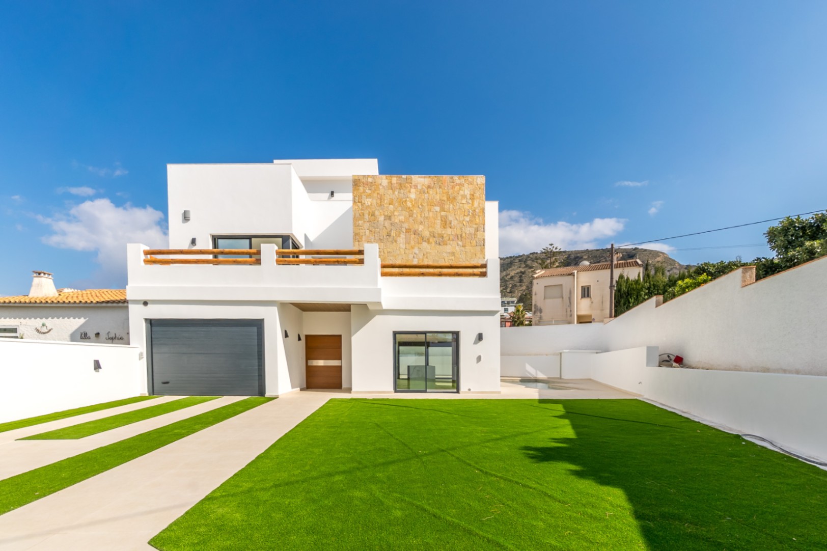 Exclusive Sustainable Design Detached Home