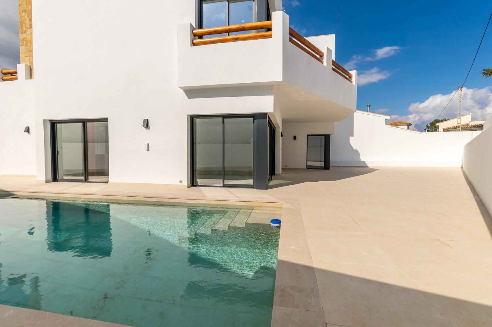 Exclusive Sustainable Design Detached Home