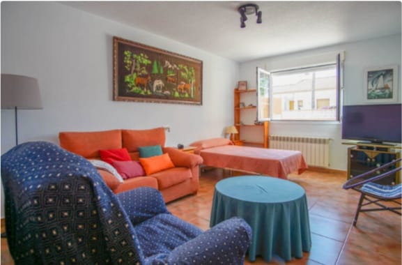 Luxurious villa in Calp (Costa Blanca), ideal for both permanent residence and investment.