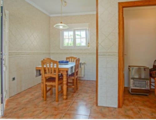 Luxurious villa in Calp (Costa Blanca), ideal for both permanent residence and investment.