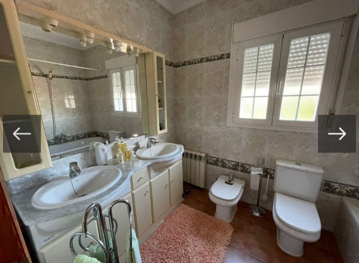 Luxurious villa in Calp (Costa Blanca), ideal for both permanent residence and investment.