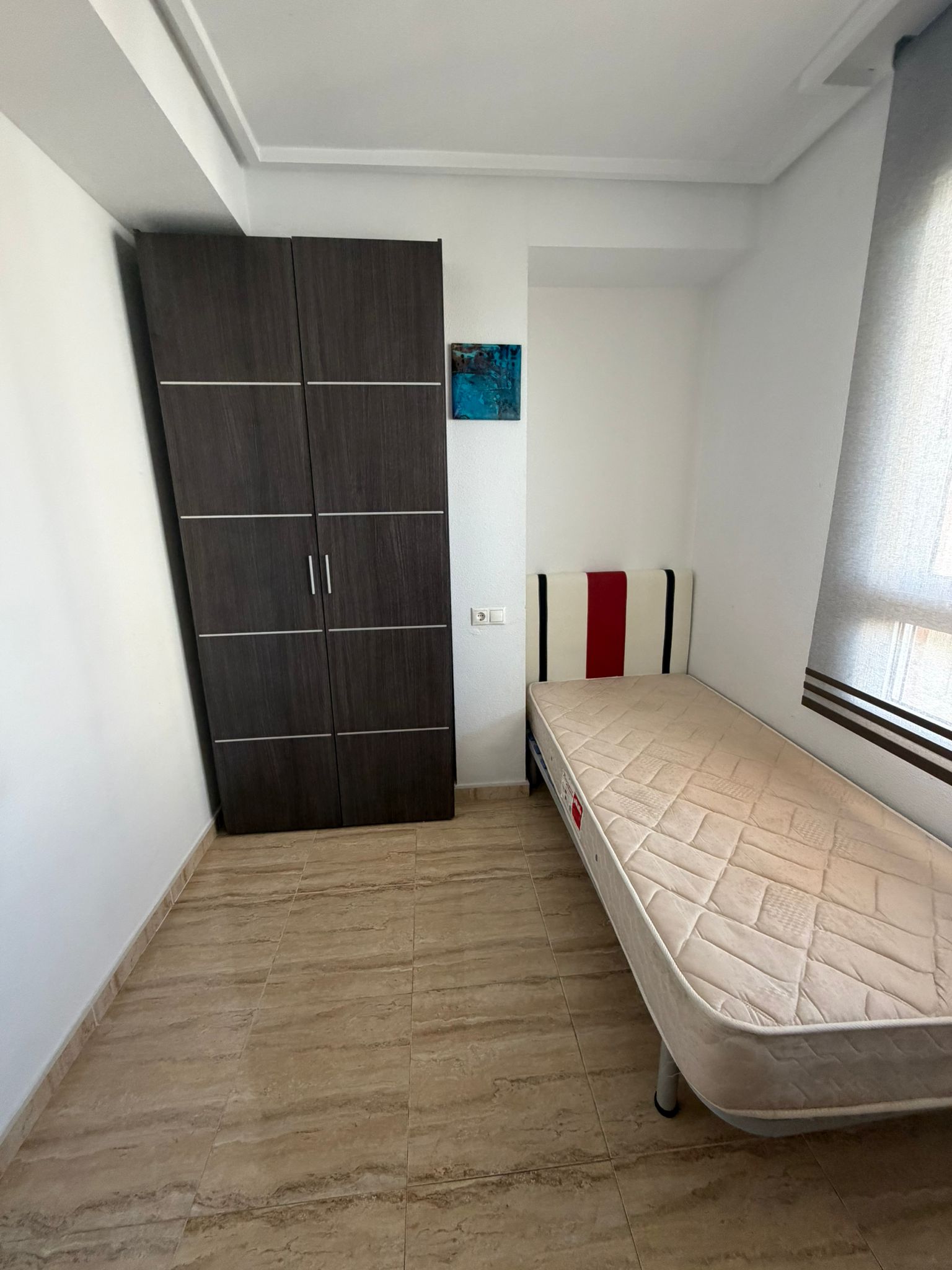 Eksklusiv lejlighed på 18. etage med stor terrasse, havudsigts og garage i Benidorm.