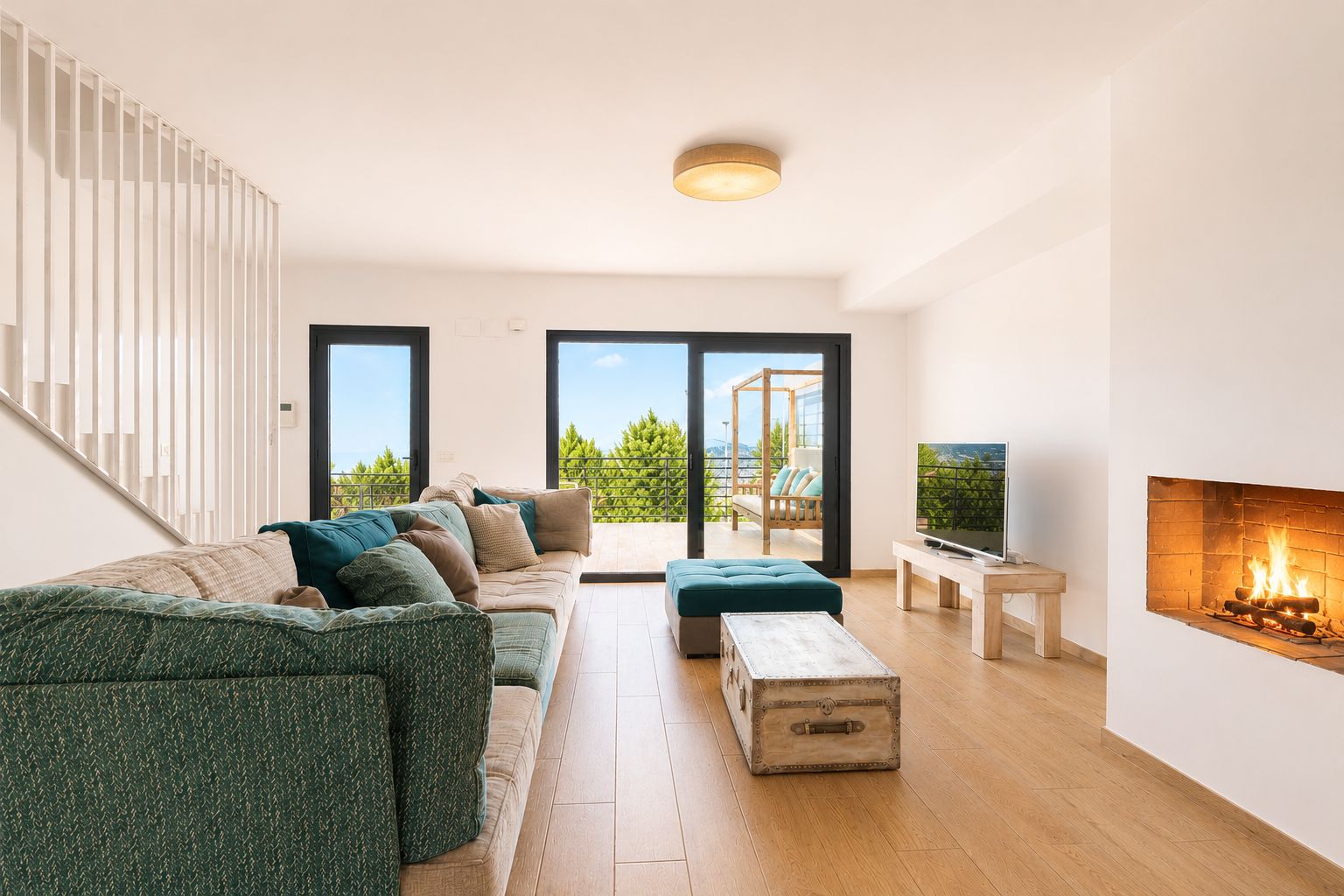Exclusive Modern Duplex with Sea and Mountain Views in El Albir
