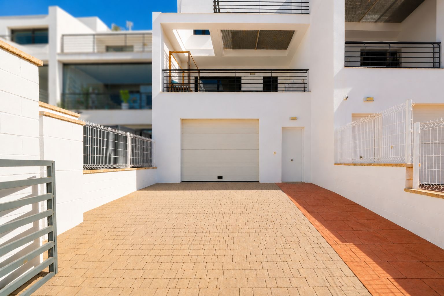 Exclusive Modern Duplex with Sea and Mountain Views in El Albir