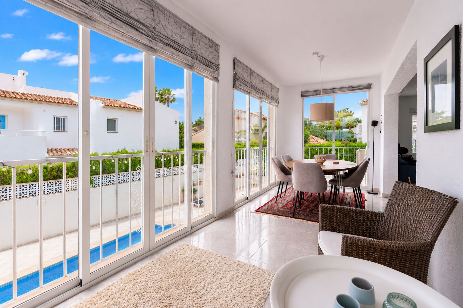 Spacious home with a large terrace and endless possibilities