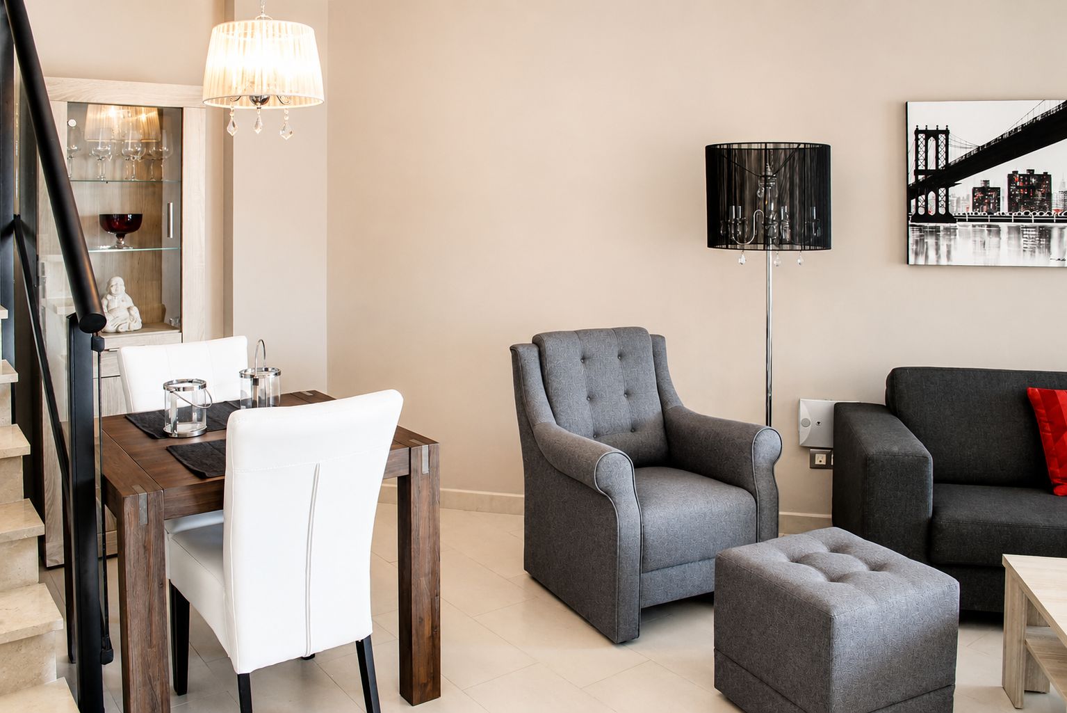 DUPLEX PENTHOUSE WITH STUNNING SEA VIEWS IN EL ALBIR