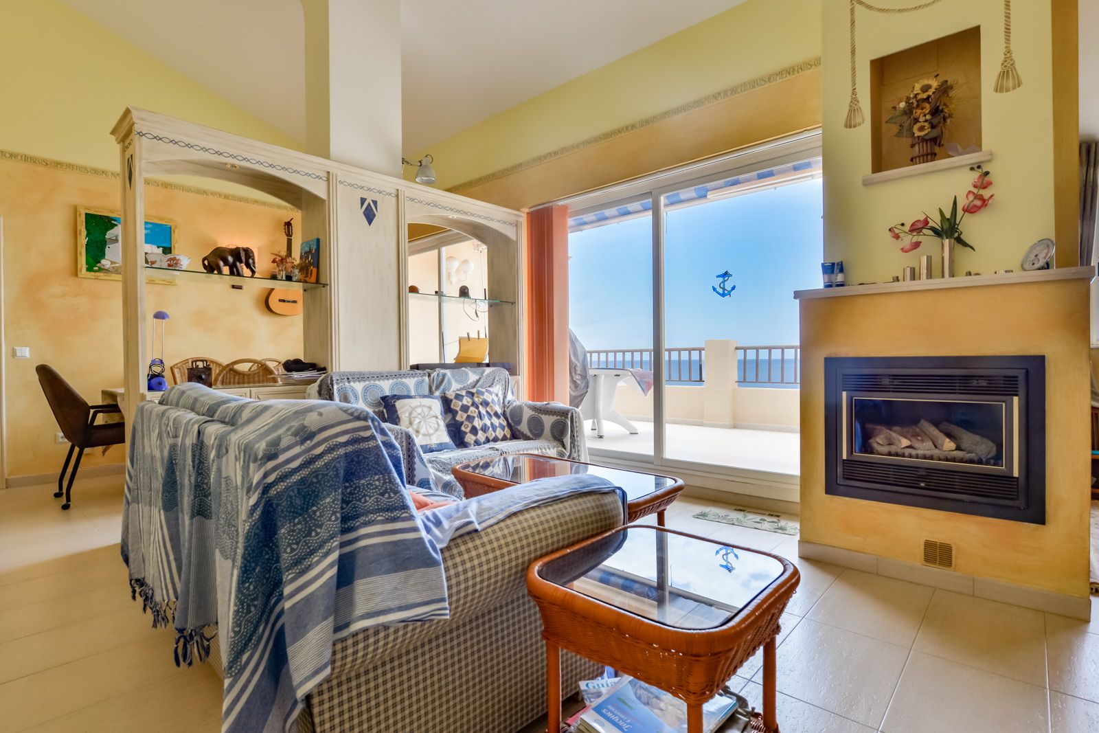 Luxuriöses Penthouse in erster Linie zum Verkauf in Mascarat, Altea