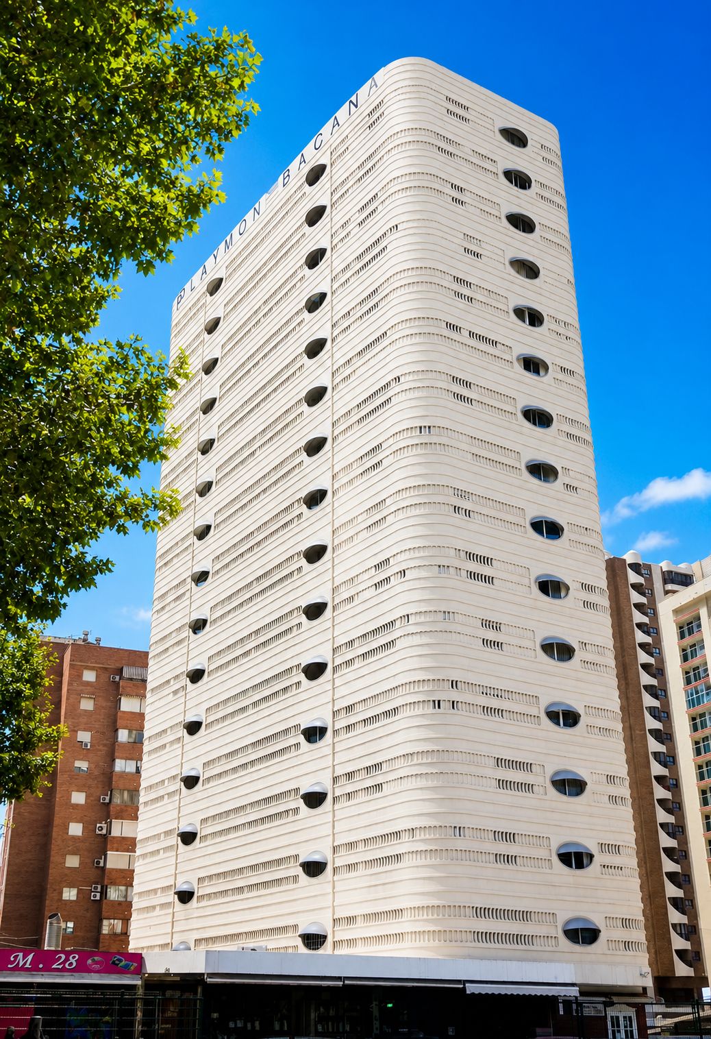 Encantapre apartamento con vistas al mar en Benidorm
