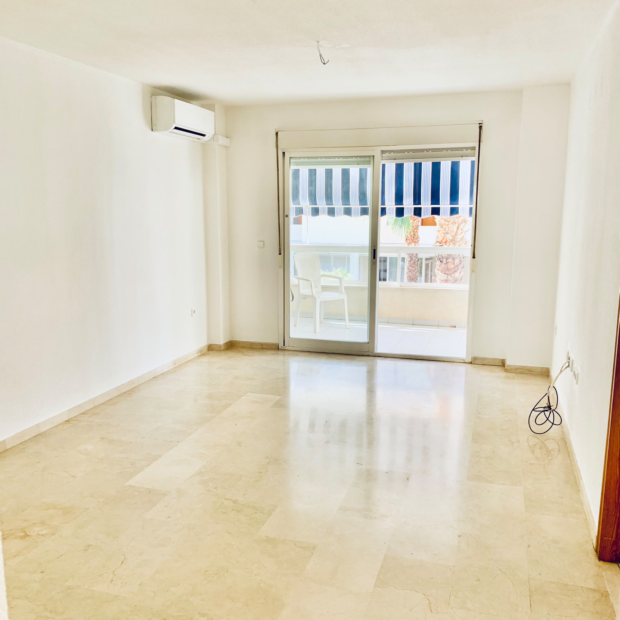 Schöne 2-Zimmer-Wohnung im Herzen von Albir