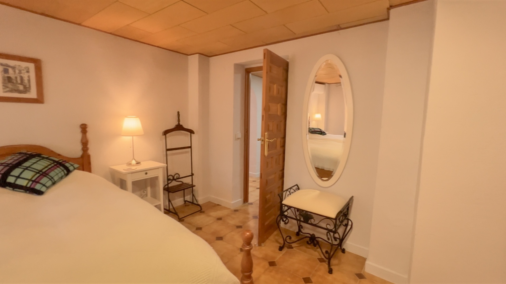 Charming, recently renovated villa