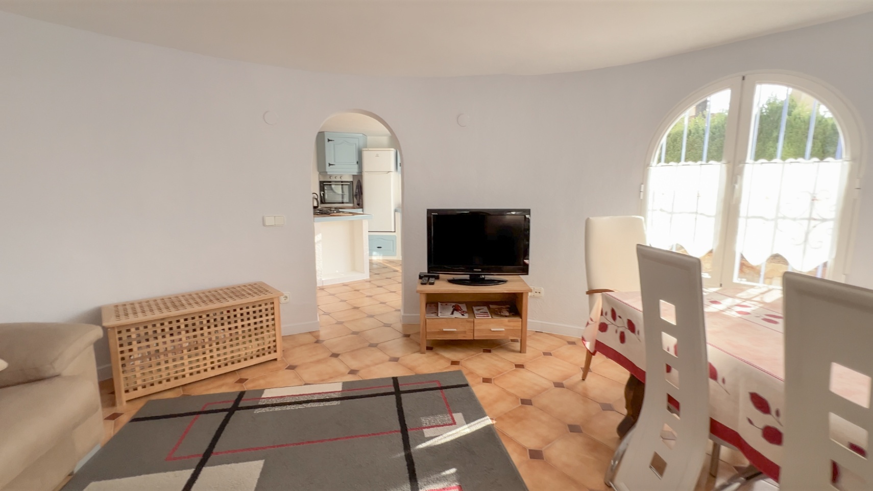 Charming, recently renovated villa