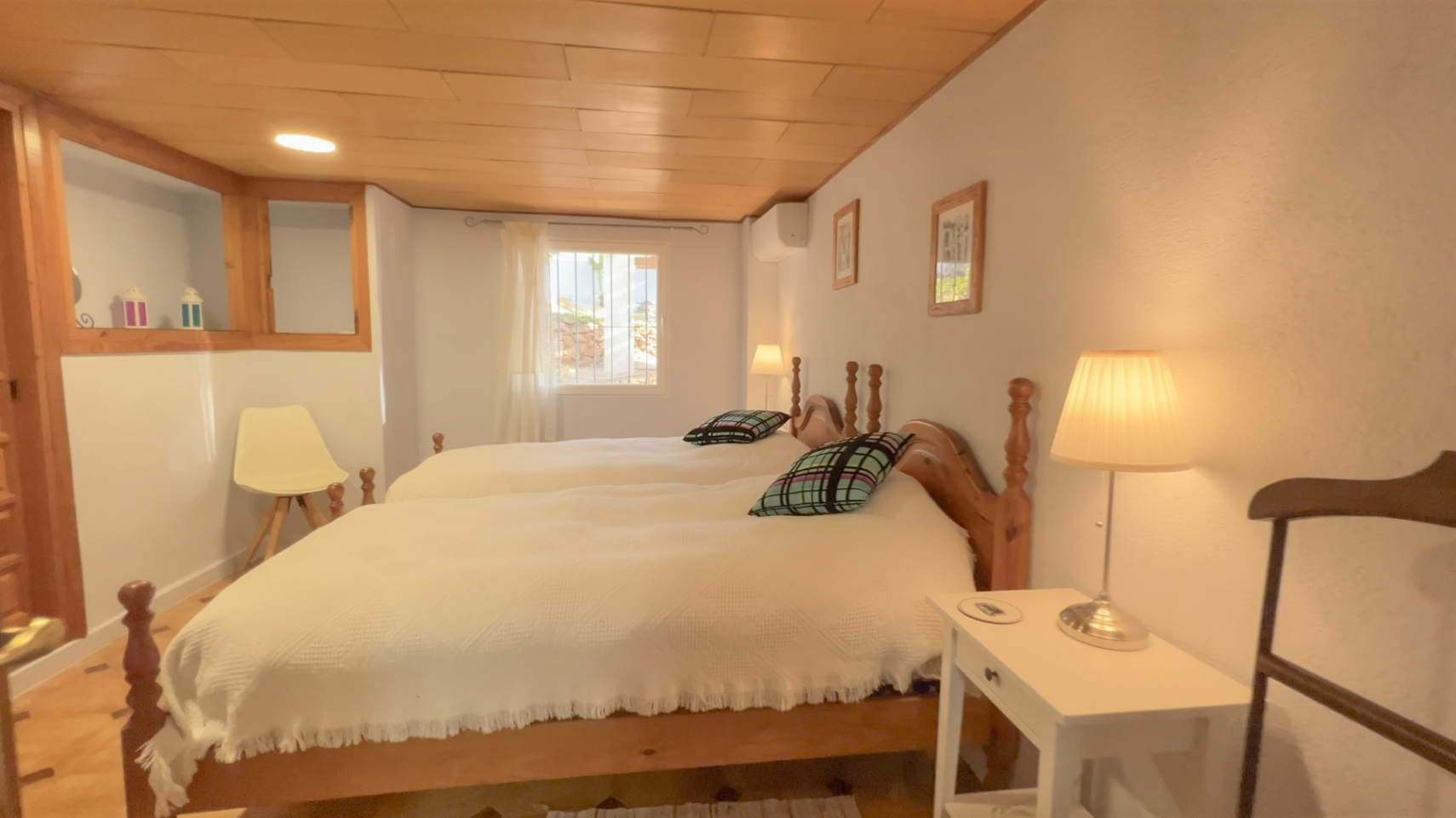 Charming, recently renovated villa