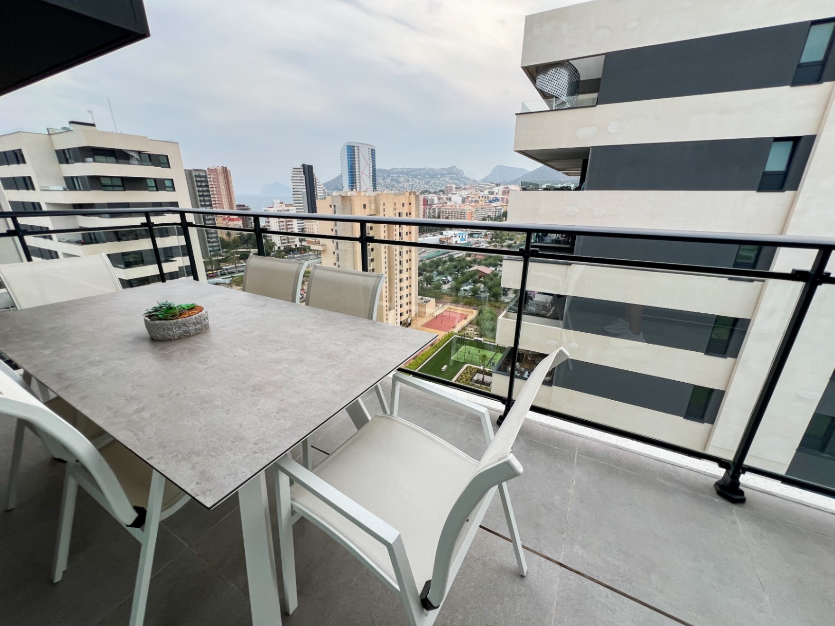 Brand new apartments in Sunrise Tower Calpe