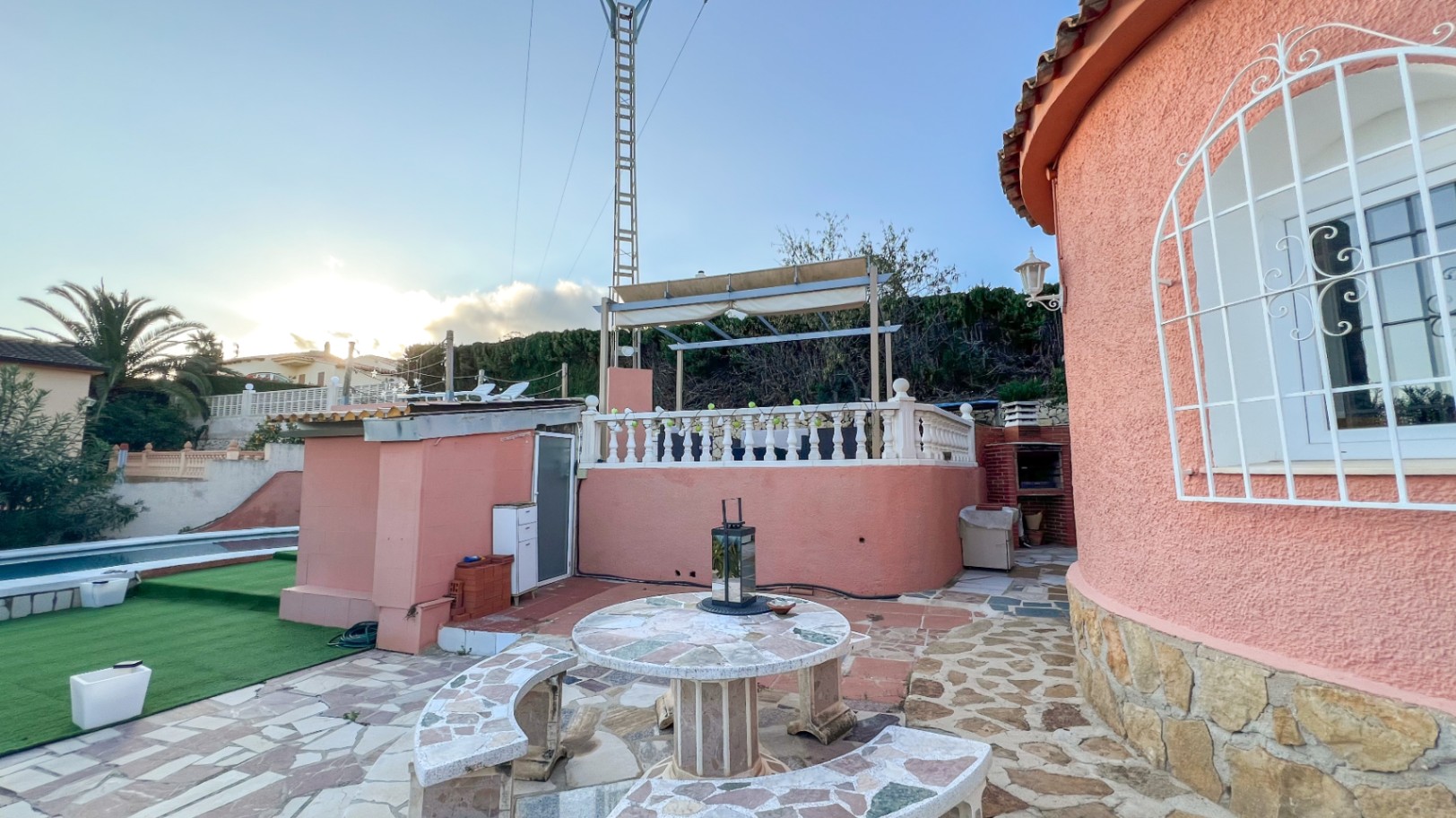 Unique, recently renovated villa