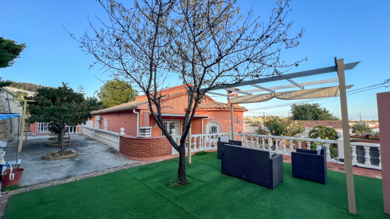 Unique, recently renovated villa