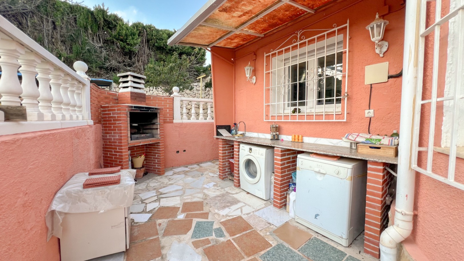 Unique, recently renovated villa