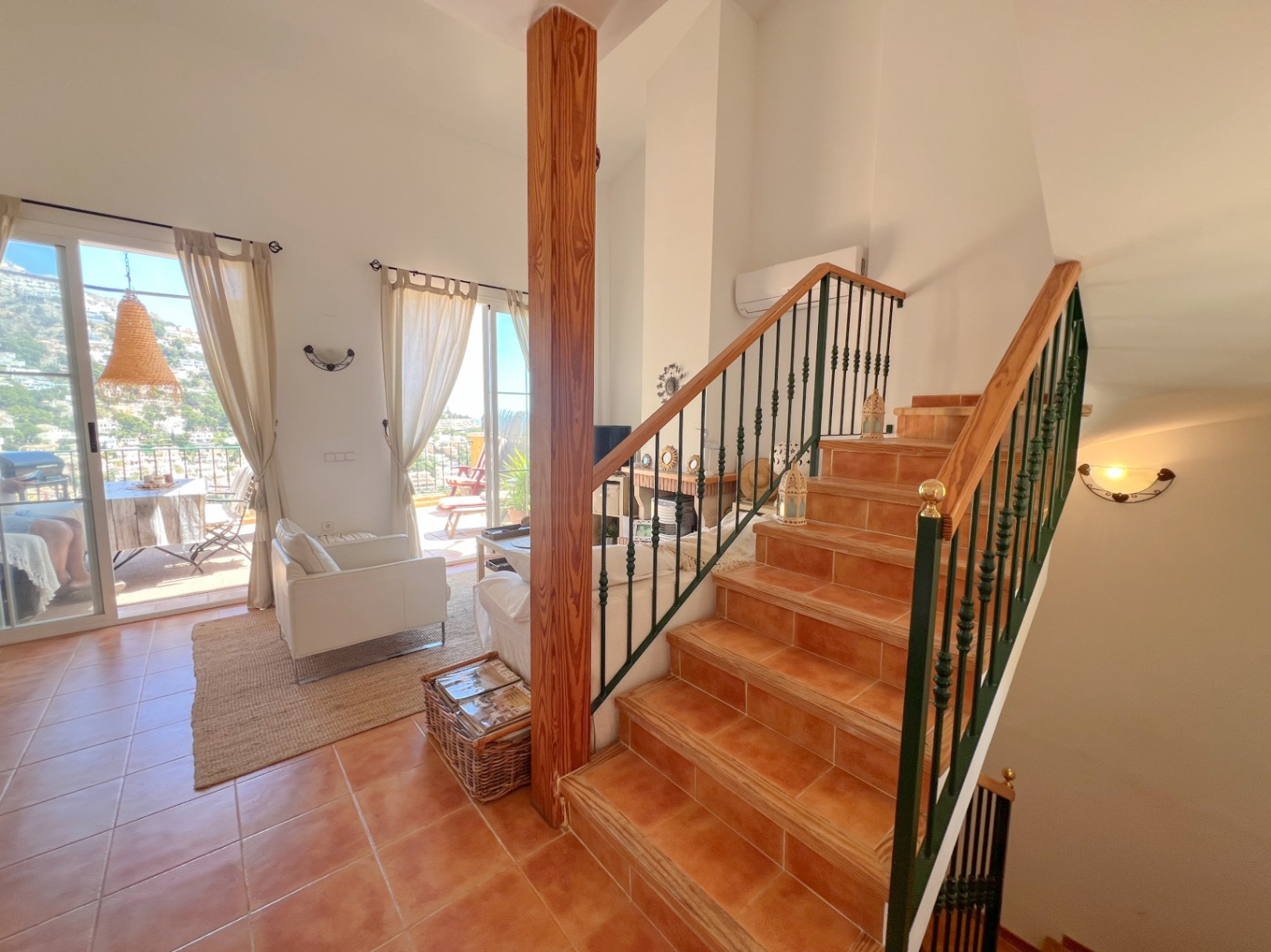 Cozy townhouse with sea views, Altea Hills