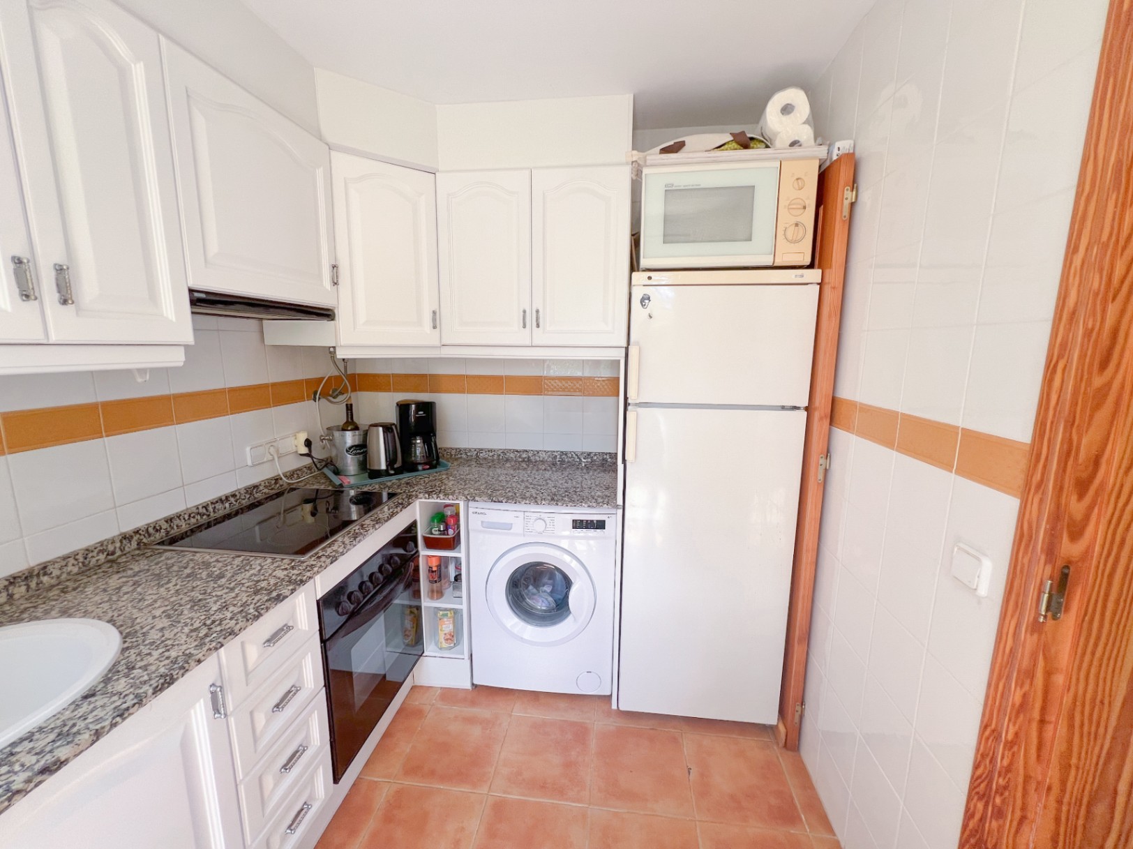 Cozy townhouse with sea views, Altea Hills
