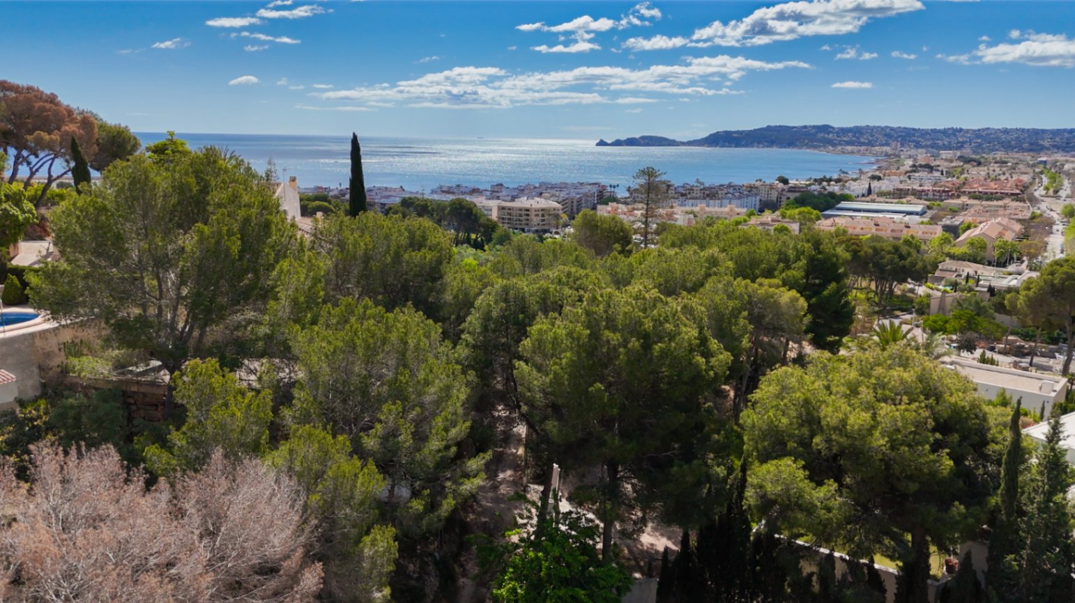 TER_155VA - Prime Buildable Plot with Sea Views in Coveted Corona, Jávea