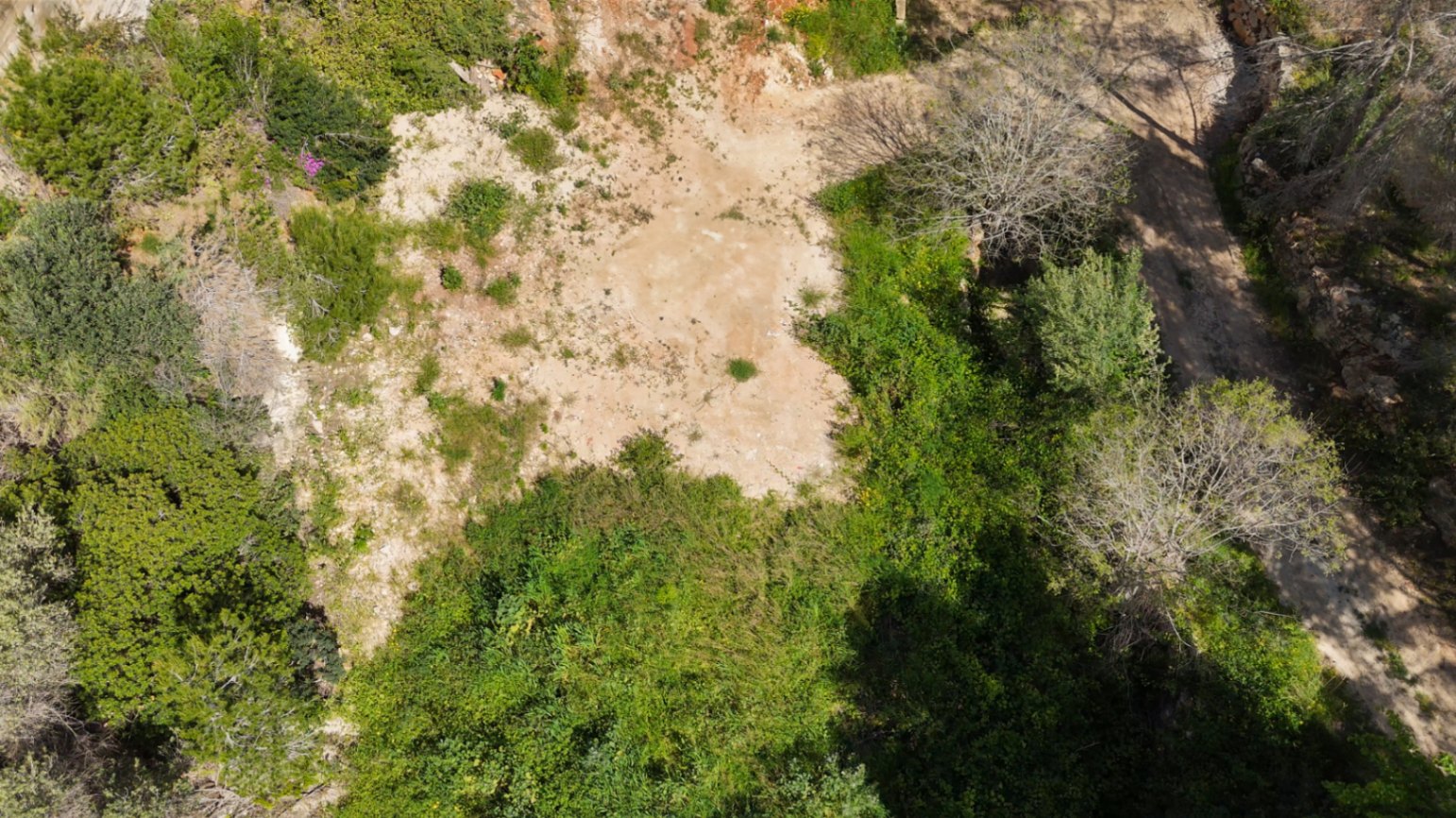 Prime Buildable Plot with Sea Views in Coveted Corona, Jávea