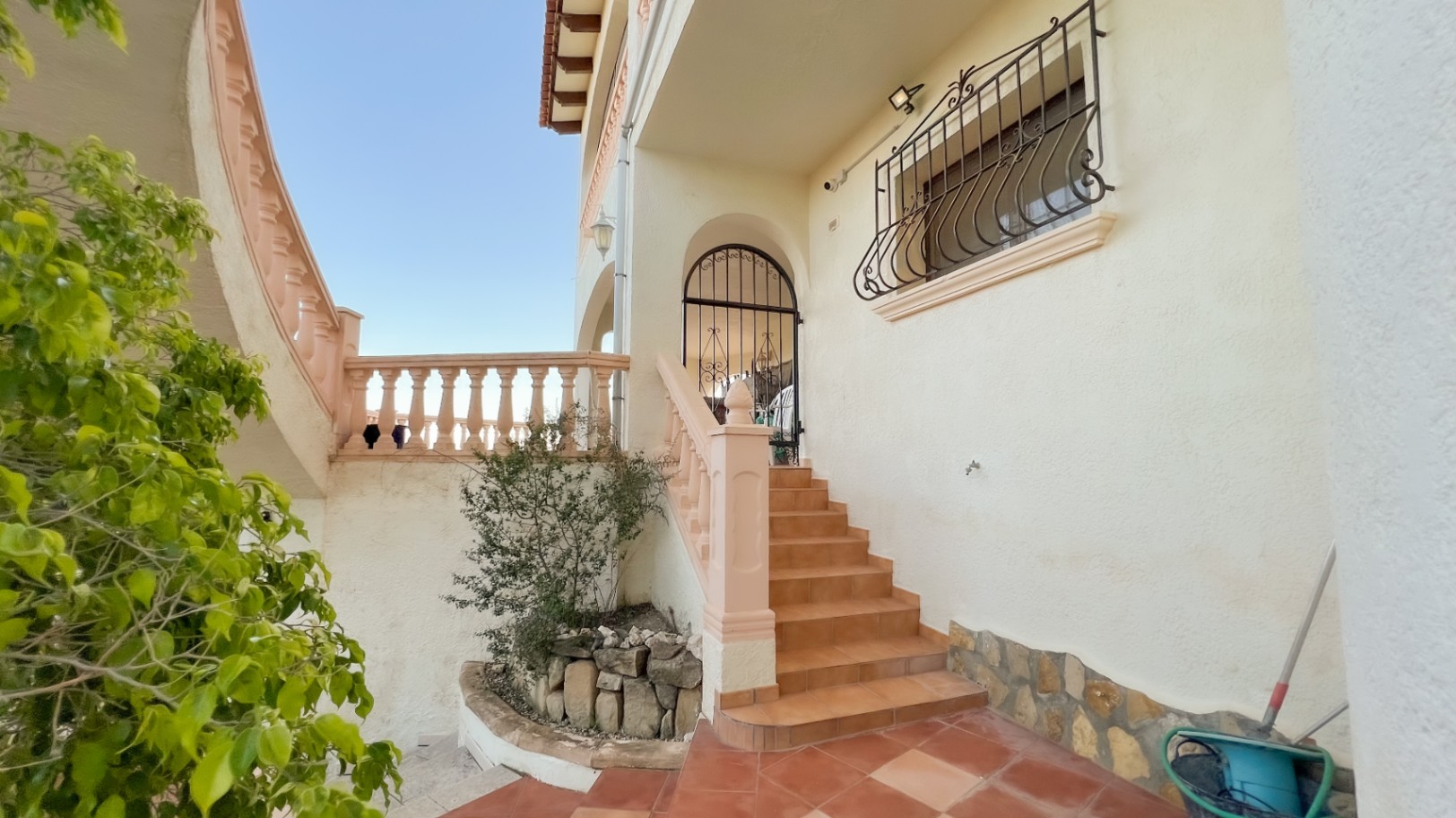 Big Opportunity Villa with Breathtaking Panoramic Sea Views