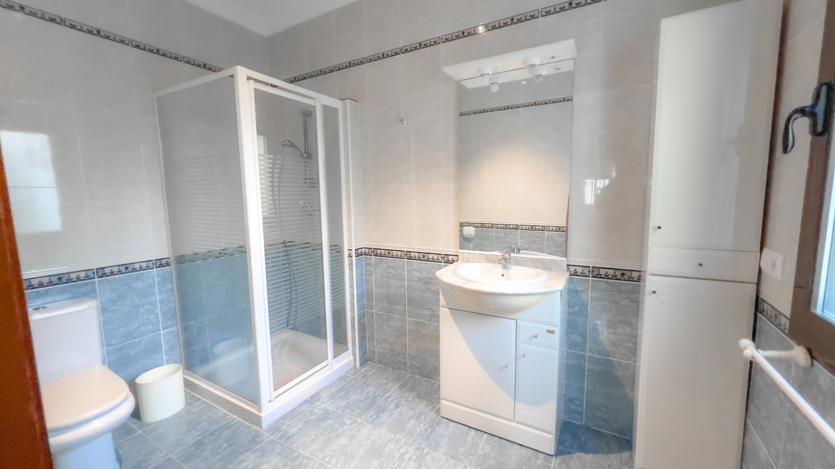 Big Opportunity Villa with Breathtaking Panoramic Sea Views