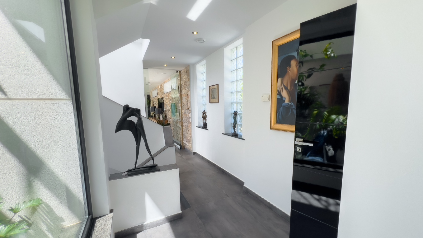 New Build Villa with Modern Design in One of Calpe's Most Exclusive Areas - 3 Bedrooms, Sauna, Private Pool, and Sea Views
