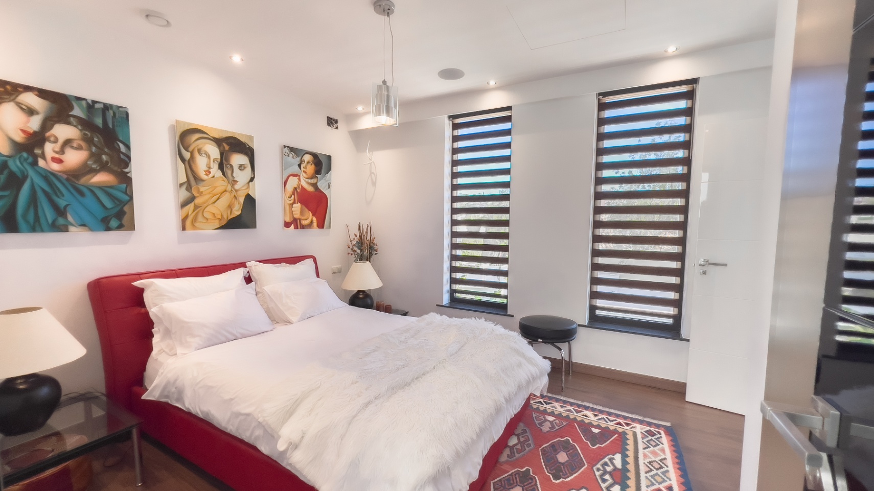 New Build Villa with Modern Design in One of Calpe's Most Exclusive Areas - 3 Bedrooms, Sauna, Private Pool, and Sea Views