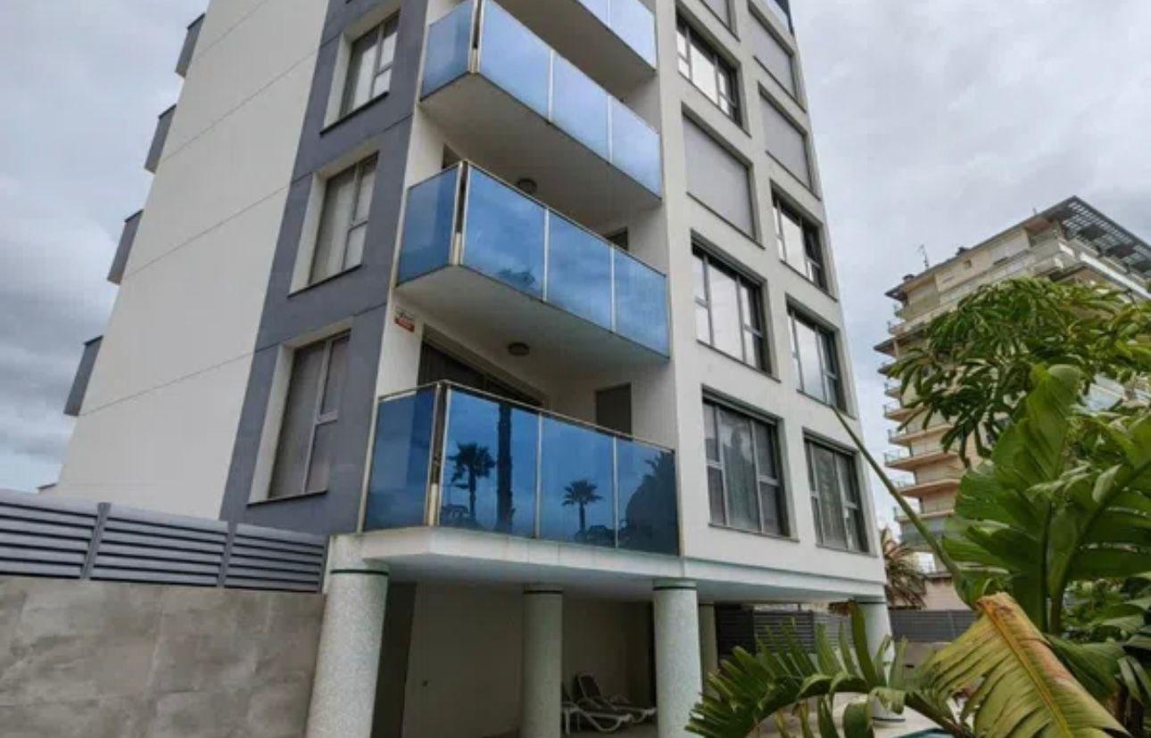 Apartment with Sea and Lake Views near Arenal-Bol Beach in Calpe